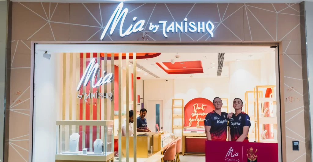 Mia by Tanishq in Udaipur | Best Jewellery Store in Udaipur |